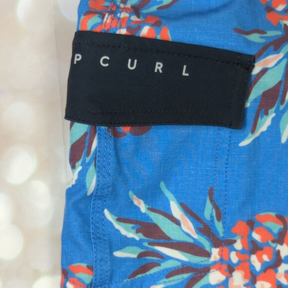 Rip Curl Boys 18 Caicos Pineapple Print Blue Boardshorts 31" Waist New - Picture 4 of 8